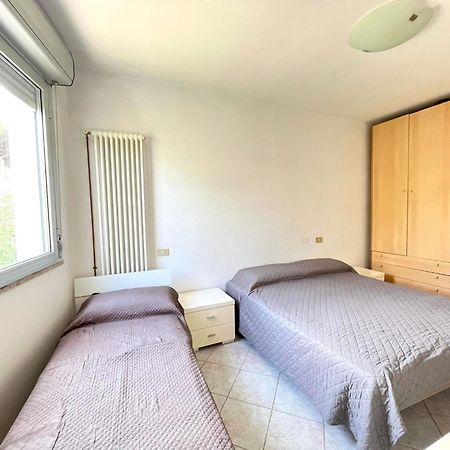 Venere Apartament Tirrenia Exterior foto