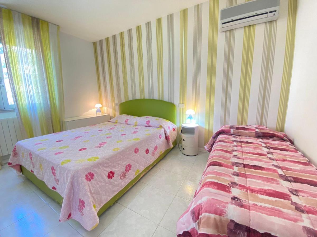 Venere Apartament Tirrenia Exterior foto