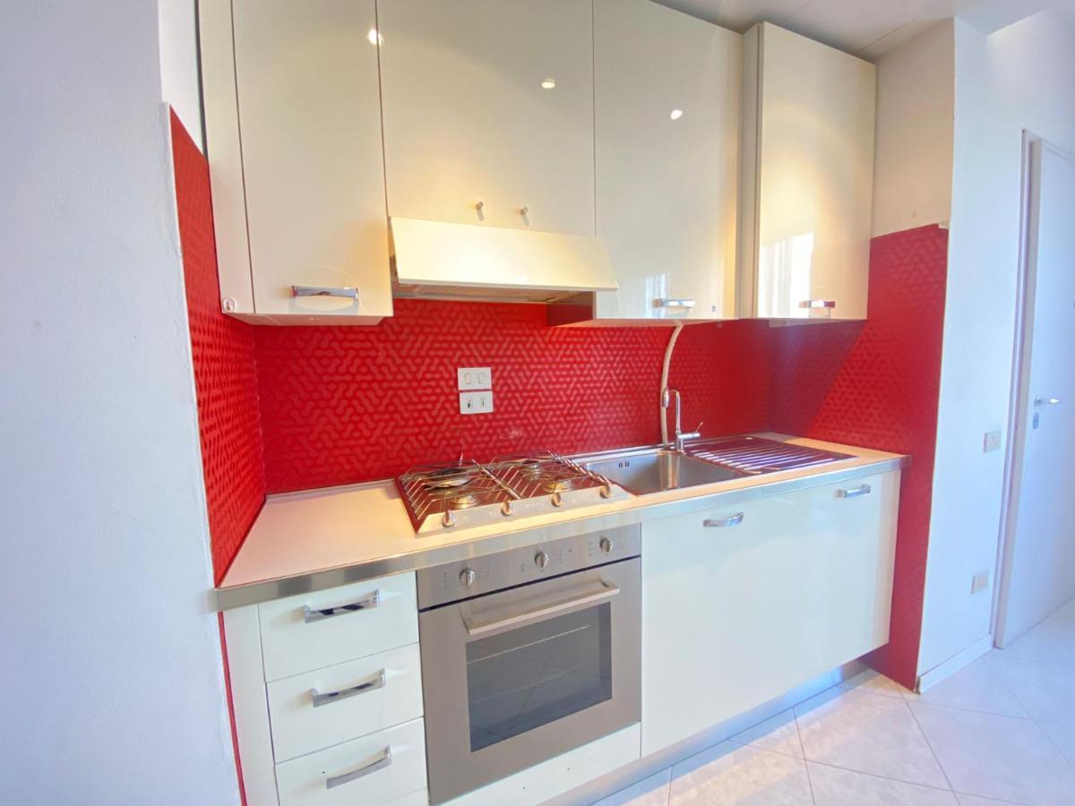 Venere Apartament Tirrenia Exterior foto